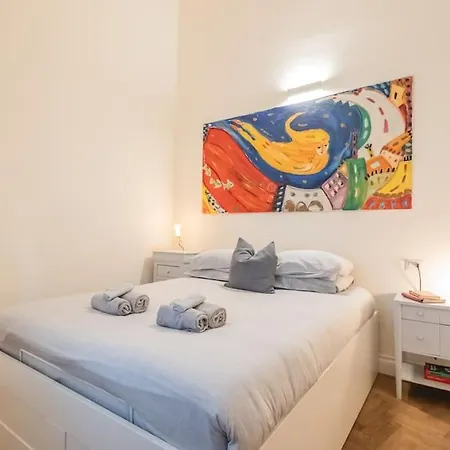 Dimora Della Stilista: Casa Nel Borgo Di * ريميني
