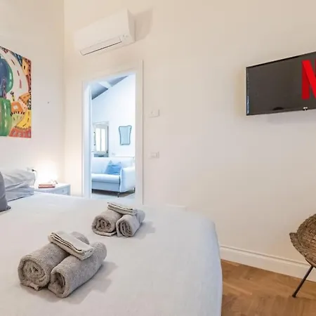 Dimora Della Stilista: Casa Nel Borgo Di 4* Rimini